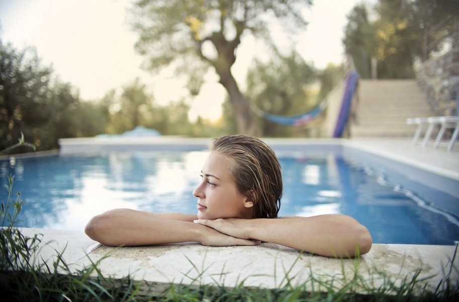 Dossier construction de piscine : Ce qu'il faut savoir