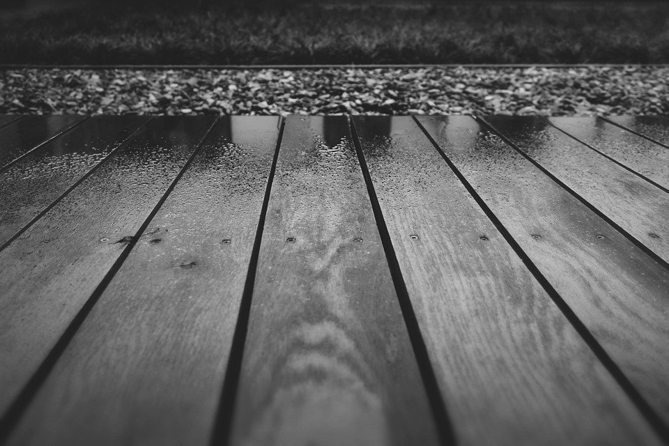 Comment entretenir une terrasse en bois